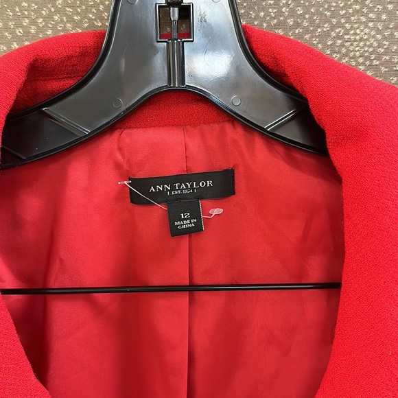 🔥🔥🔥NEW Ann Taylor Red Wool-Blended Blazer Jacket - Picture 2 of 7